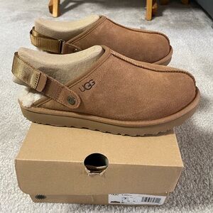 UGG chestnut Lanah Clog